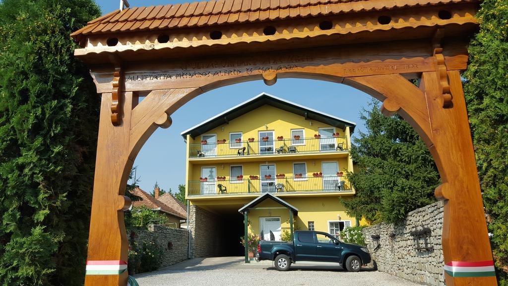Pension Hostad Gabcikovo Luaran gambar